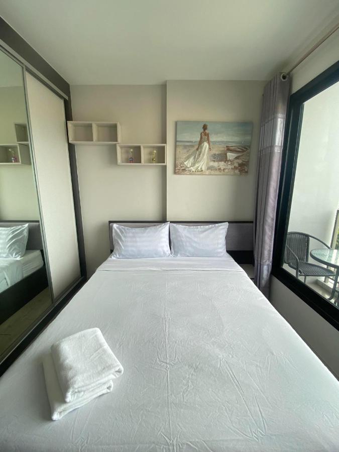 The Base In Pattaya Apartment Exterior foto